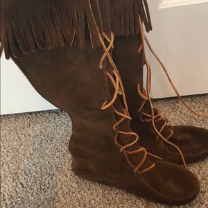 Knee-high Lace up boots